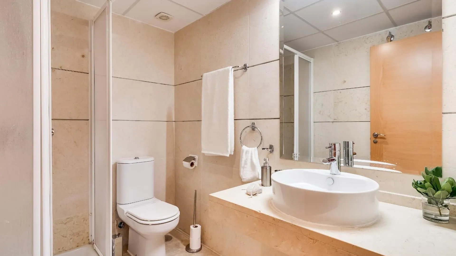 La Resina Sea View Brand New Apartment Estepona